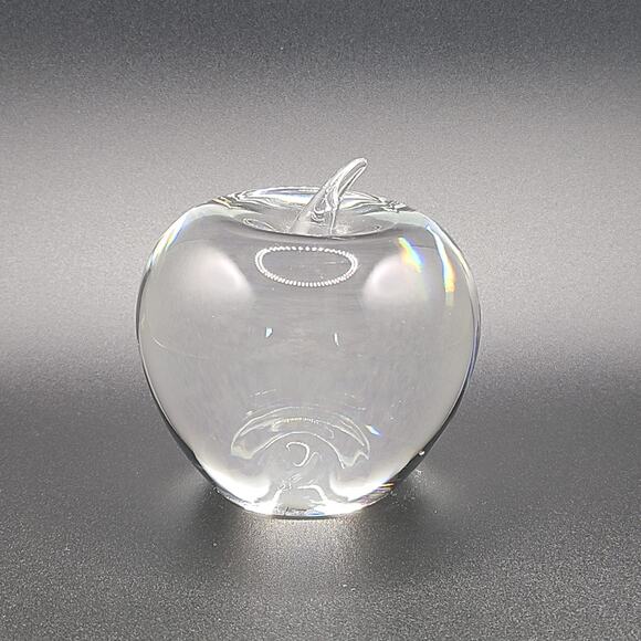 Tiffany & Co. Clear Crystal Glass Apple Paperweight Signed - Picture 1 of 5